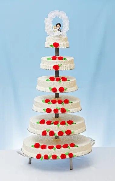 Multi-storey white wedding cake