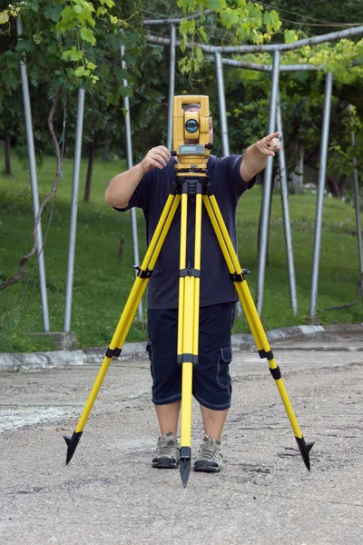Land surveyor