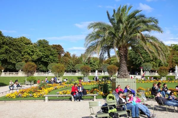 Paris gardens