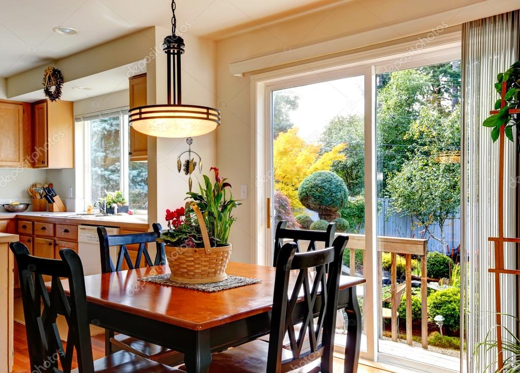 Sala cocina con comedor terraza área y huelga — foto de stock ... Sala con cocina y comedor