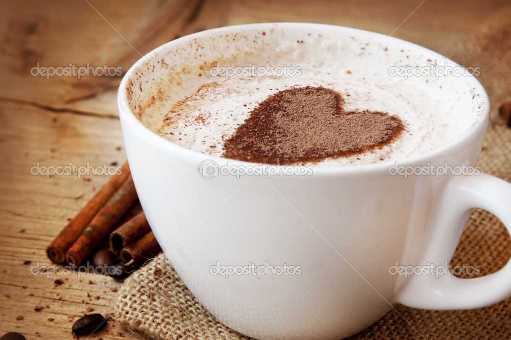 Herz Form Kaffee Tasse — Stockfoto 42155849