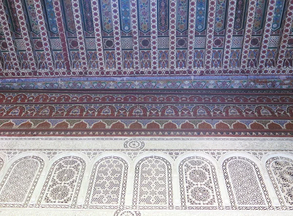 Ceiling decorated with Arabic motifs