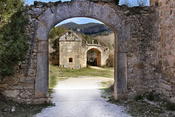 Arc in a ruined medieval houses
