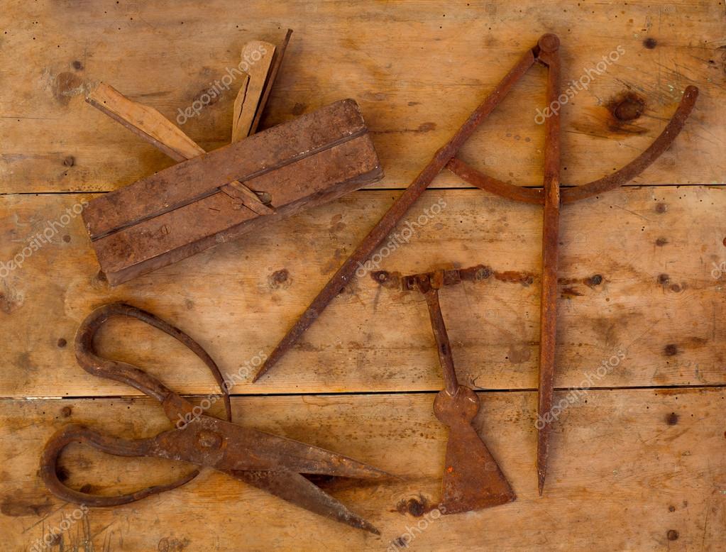  tools wood planer wool scissors drawing compass on retro wood —Photo