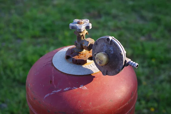Old gas bottle with a reducing gear