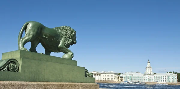 St. Petersburg, sculpture of lion