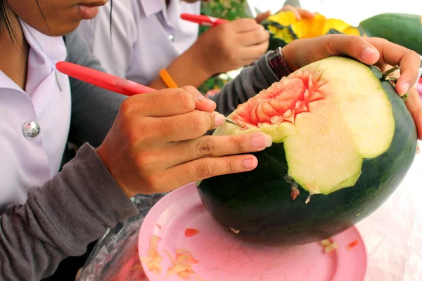 Carve water melon