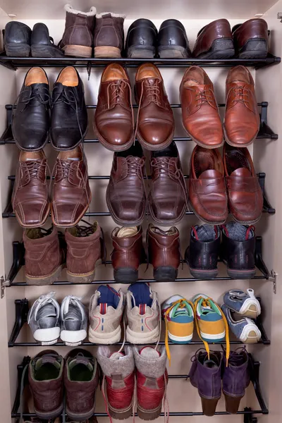 Shoes shelf