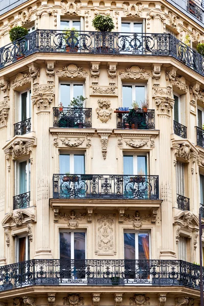 Paris building