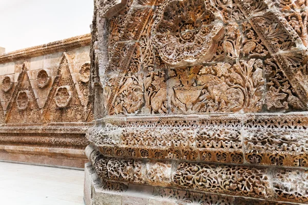 Hall of Mshatta Facade of Pergamon museum, Berlin