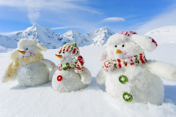 Winter, snow, sun and fun, Christmas - happy snowman friends