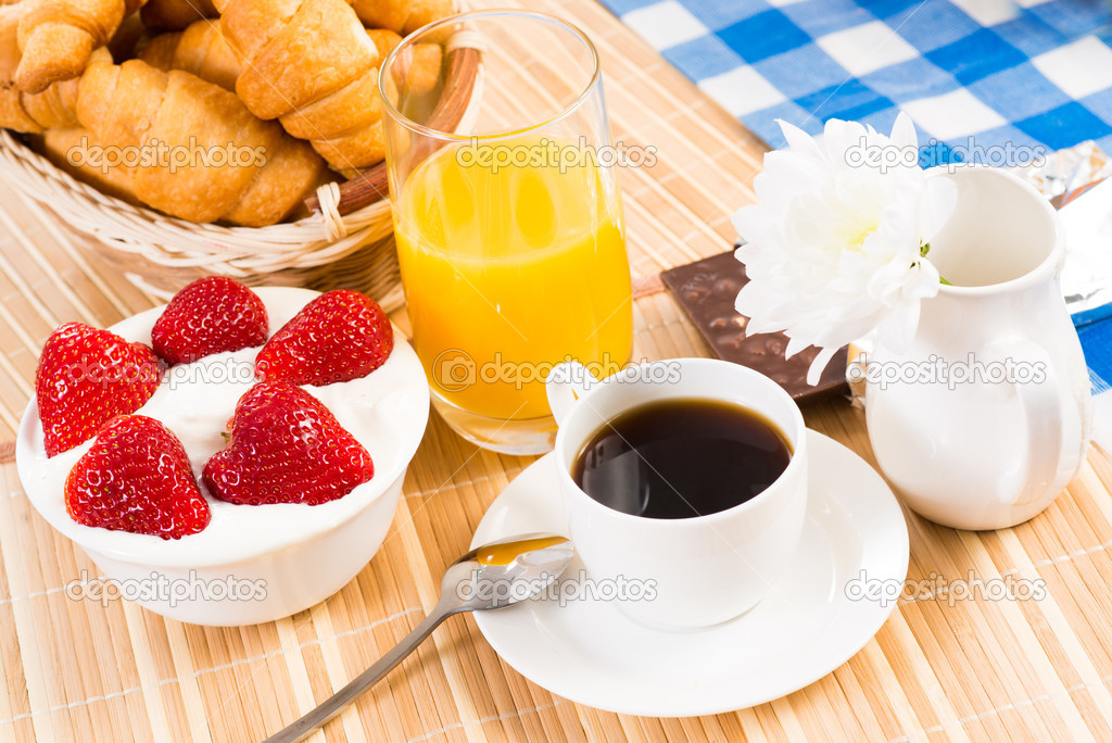 Continental breakfast — Stock Photo © Khakimullin #25241905