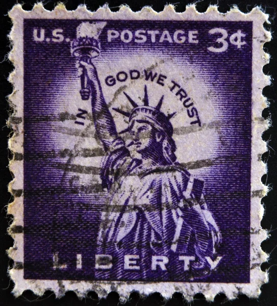 UNITED STATES OF AMERICA - CIRCA 1930: A stamp printed in USA shows image of The Statue of Liberty (Liberty Enlightening the World) circa 1930.