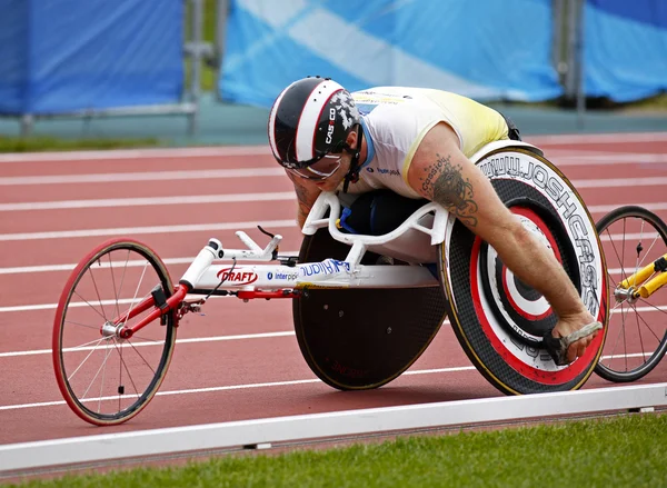 Wheelchair athlete male race canada