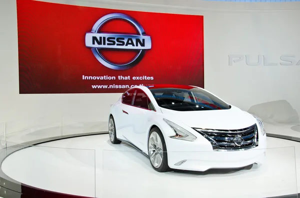 The Nissan Ellure Concept car