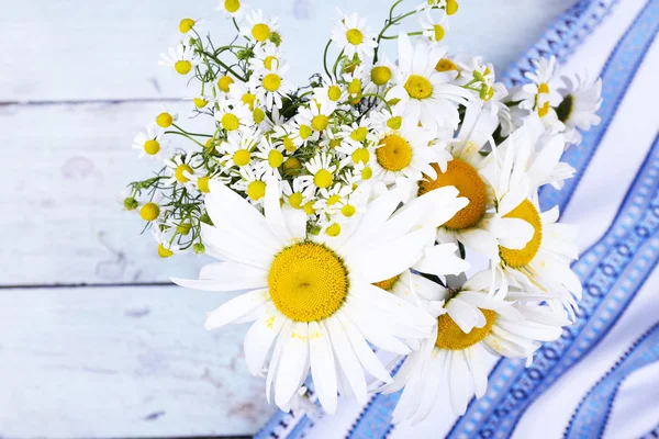 Beautiful bouquet of daisies