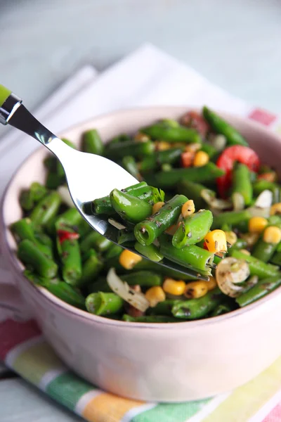 Salad with green beans