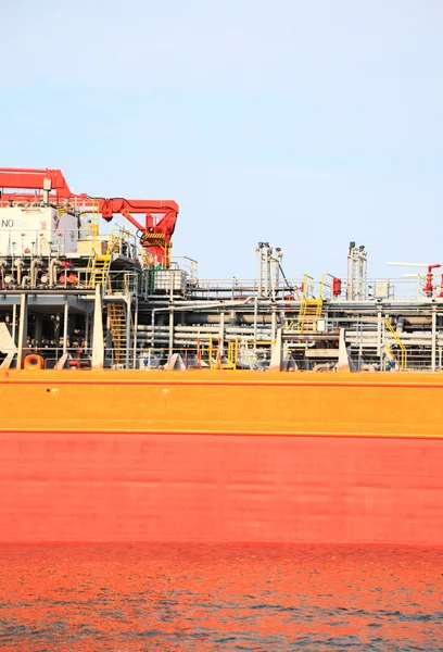 Gas-carrier for loading operation in the port