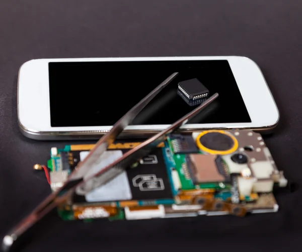 Repair of mobile devices