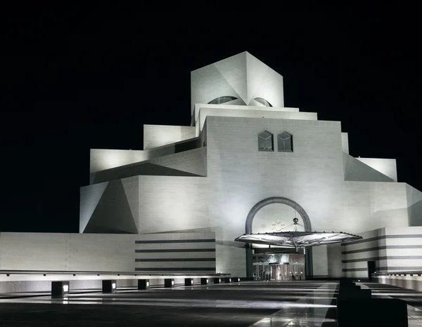Museum of islamic art in doha qatar