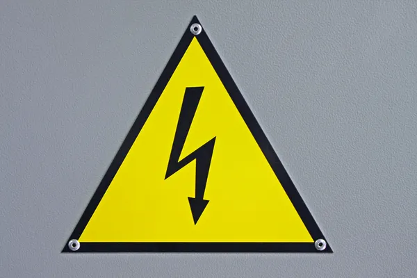 Sign of attention to electrical energy and danger of electrocuti