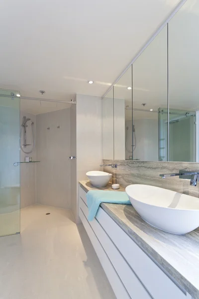 Modern bathroom