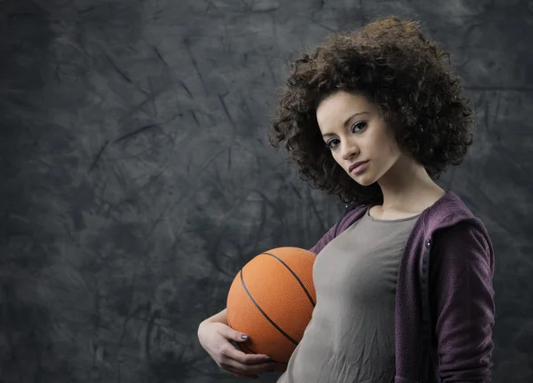 Female basketball player — Stock Photo #22548281