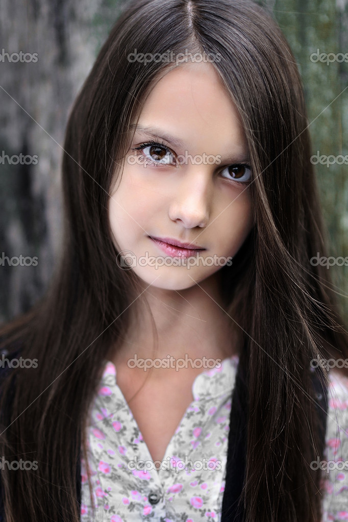 little brunette girl little brunette girl