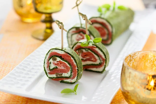 Spinach and Smoked Salmon Roll