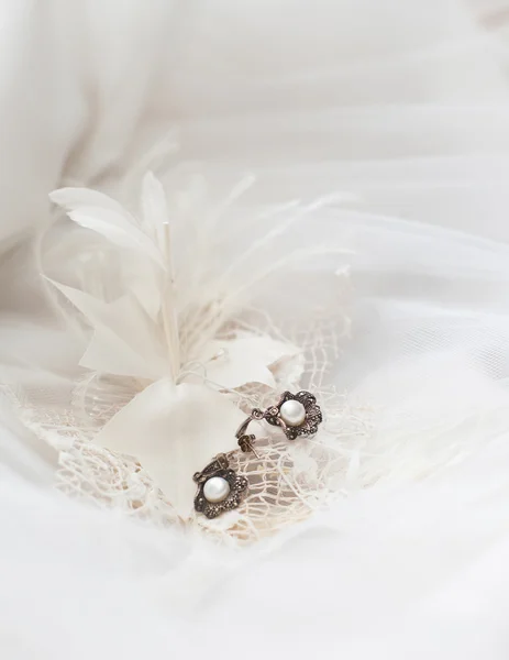 Vintage wedding jewelry