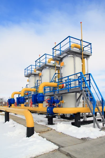 Gas transmission equipment. System of processing and supply of g