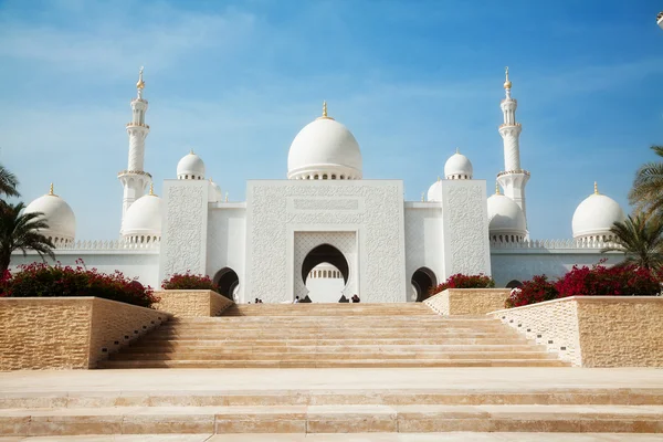 Sheikh Zayed Mosque in Abu Dhabi, United Arab Emirates