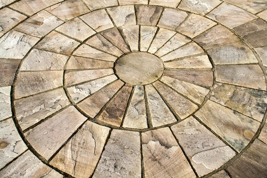 Affichage du cercle de carreaux de sol en pierre — photographie ... Sol Pierre désign