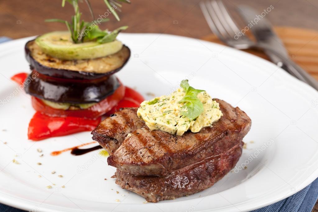 Entrecôte grillé — Photographie gresey © 16275493