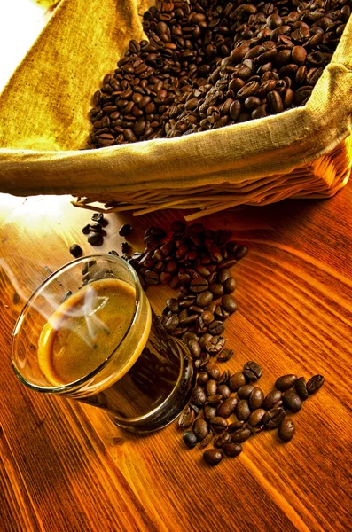 Espresso coffee with coffee beans Espresso coffee with coffee beans