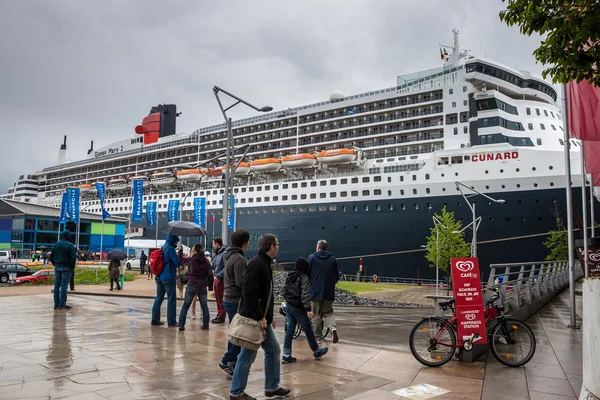 Transatlantic ocean liner RMS Queen Mary 2