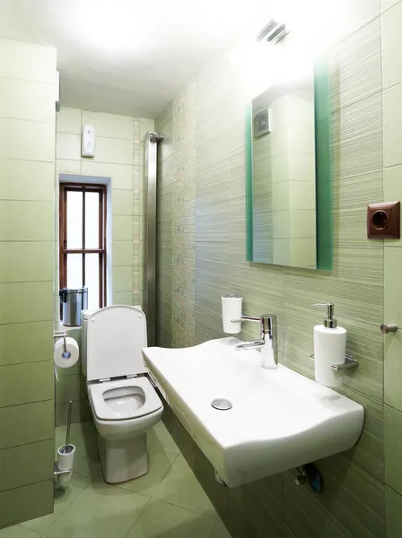 Modern green bathroom