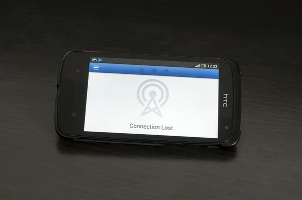 Photo of a HTC Desire device, showing the Connection Lost logo