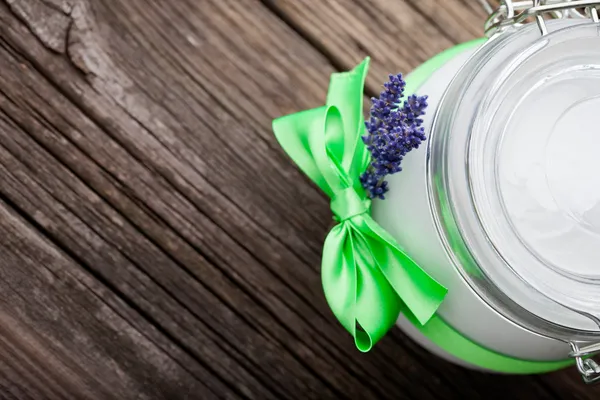 Natural lavender and coconut body butter DIY