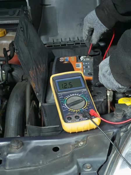 Car battery voltage check