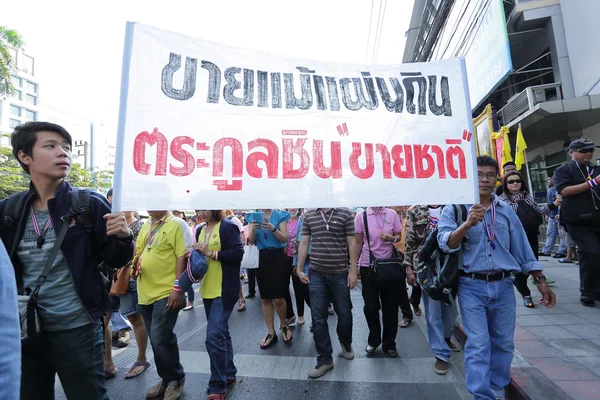 BANGKOK - DEC 9: Many 5 milion people walked for anti government