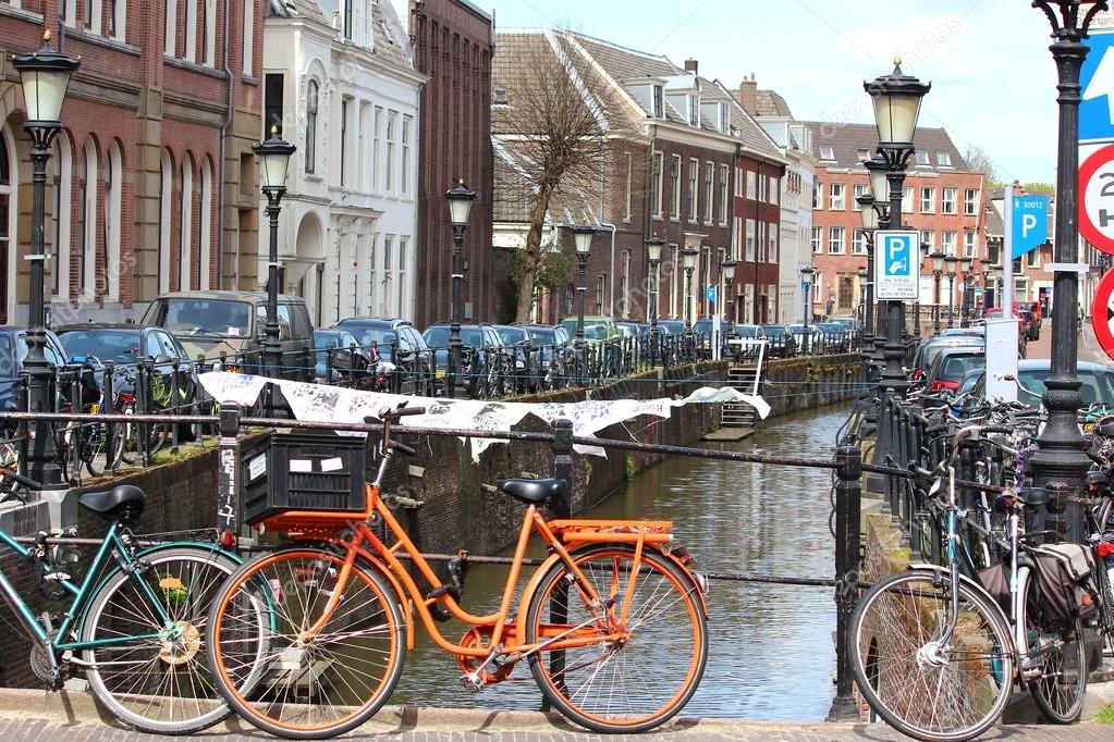 http://st.depositphotos.com/1498539/2511/i/950/depositphotos_25111885-stock-photo-utrecht-city-holland.jpg