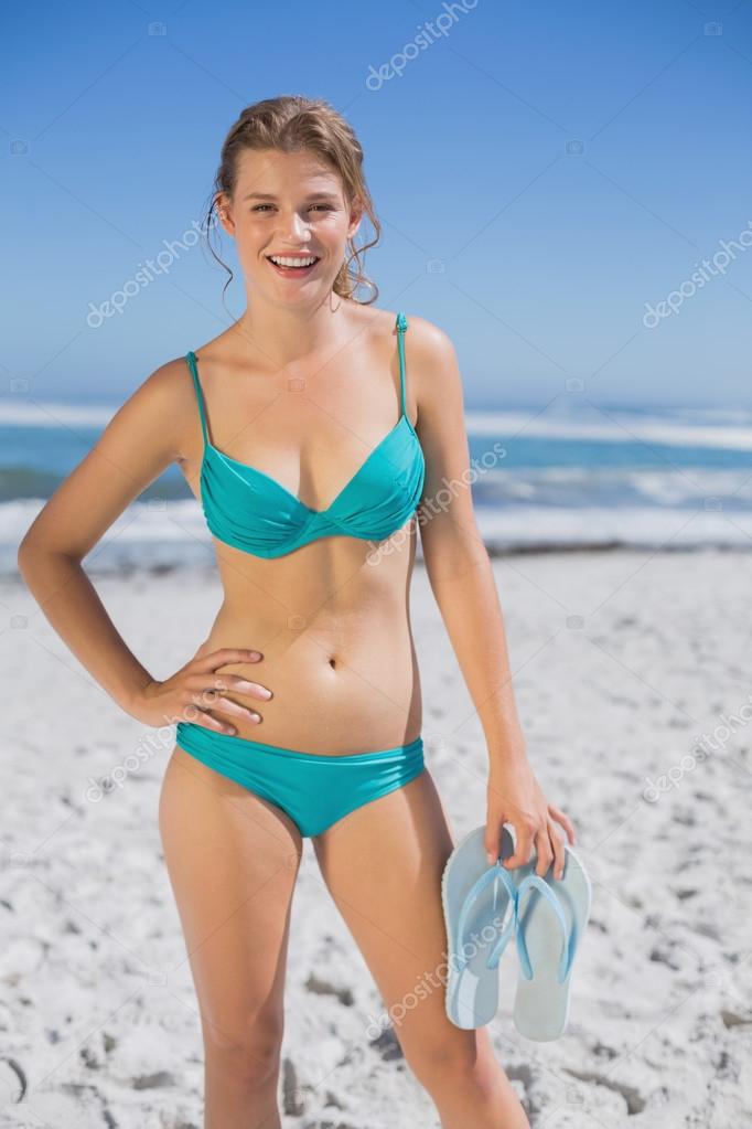 Woman In Bikini Photo 21