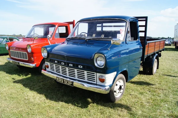 Ford Custom pick-up trucks