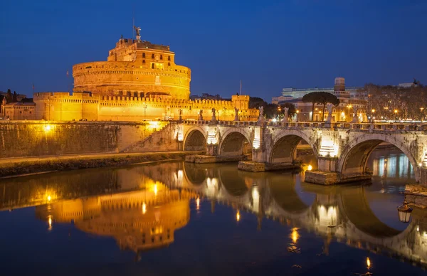 Rome - Angels castle and bridge in morning