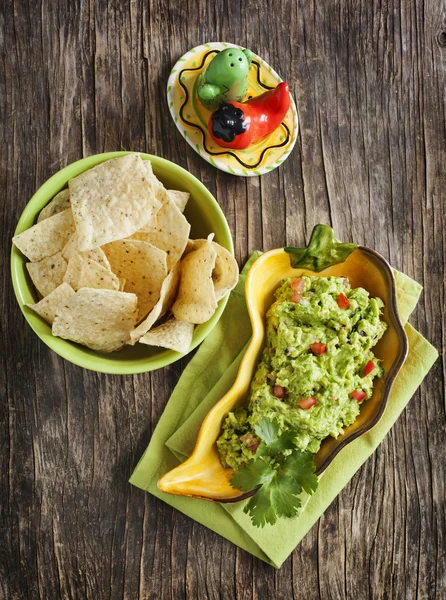 Fresh guacamole with corn tortilla chips