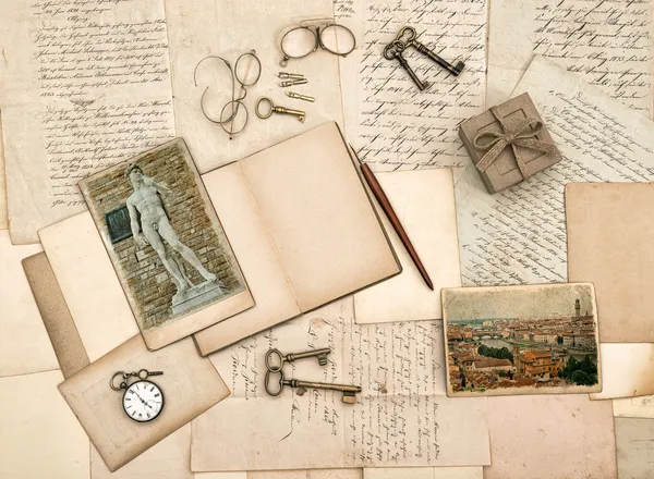 Antique accessories, old letters, diary book and photos from Flo