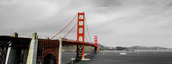 Golden gate bridge in San Francisco