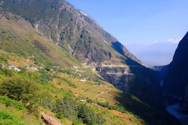 Morning in Tiger Leaping Gorge. Tibet. China.