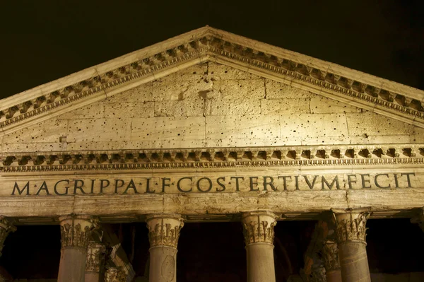 Roman pantheon